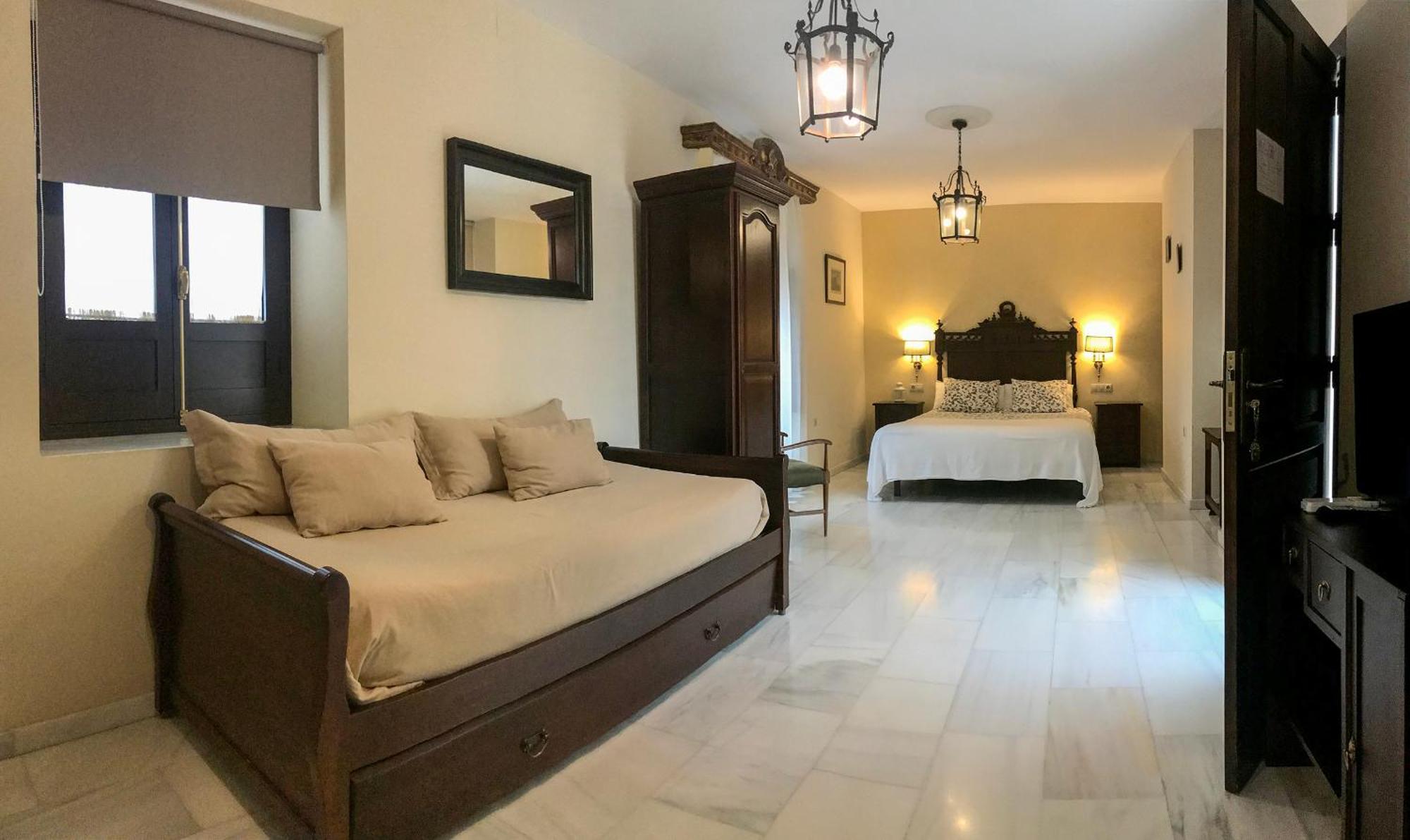 Apartamentos Medina Qurtuba Кордоба Екстериор снимка